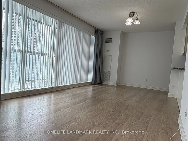 70 Town Centre Ct #2107 — Photo 8