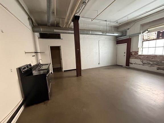 4th image of 1616 National Ave