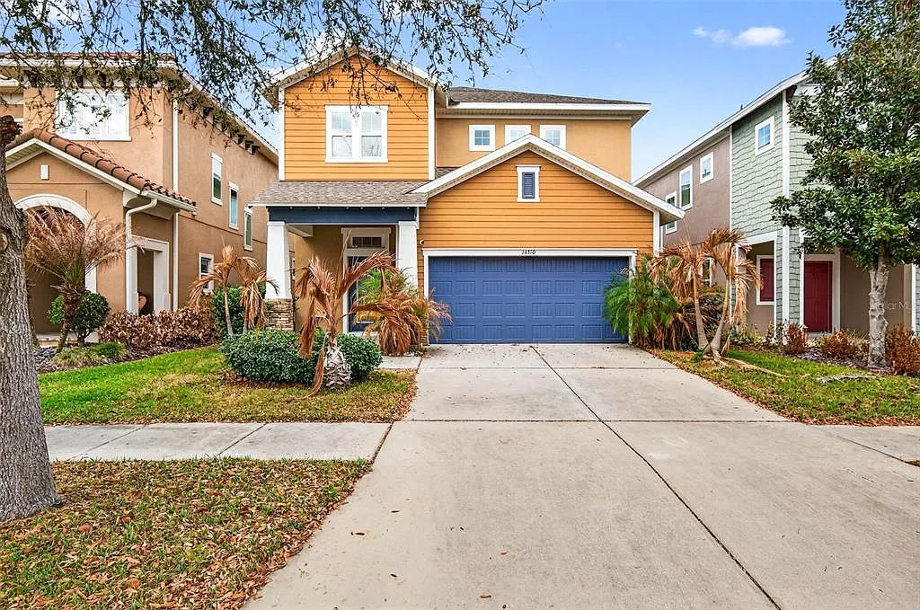 4 bed, 3.5 bath, 2380 sqft, $3,200 — Photo 1