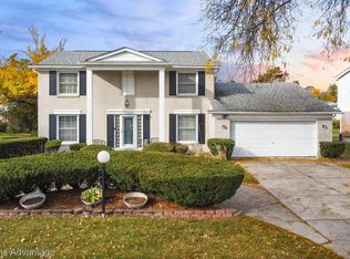 27165 Harvard Rd, Southfield, MI 48076