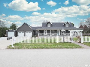 417 Margaret St, Atkinson, IL 61235