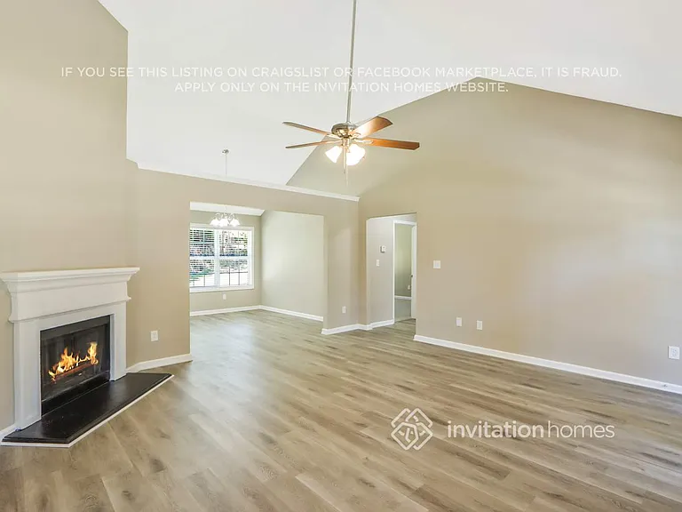 4865 Brookwood Pl — Photo 5