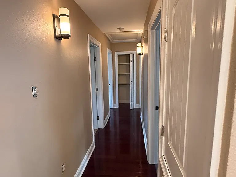 2409 Pecan Dr — Photo 2