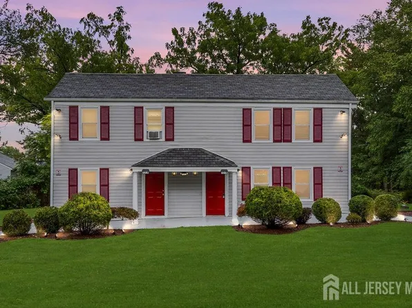 13 Smiths Ln, East Brunswick, NJ 08816