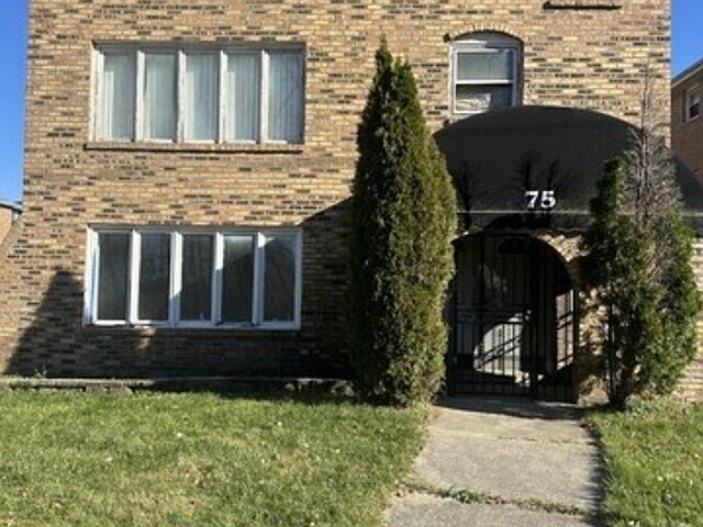 1st image of 75 Paxton Ave