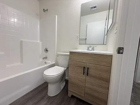 405 Anna Cir #A — Photo 13
