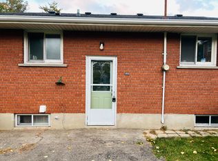 403 Denlow Ave #BASEMENT, Hamilton, ON L9C 1K1