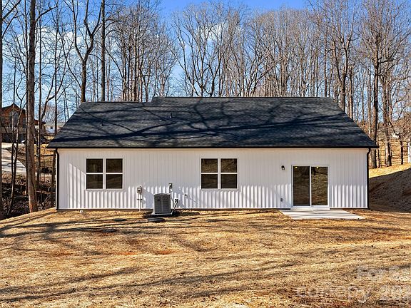 2nd image of 1909 Rucker Rd