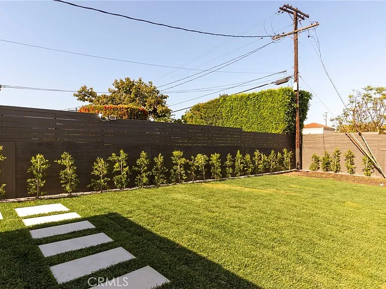 3554 S Sycamore Ave — Photo 35
