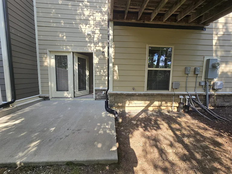 3917 Valley Side Ct — Photo 20