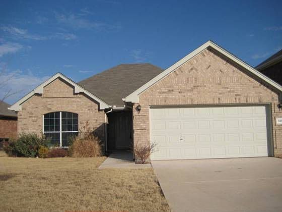 1st image of 2408 SW Oxford Dr
