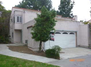 138 Racquet Club Dr, Compton, CA 90220