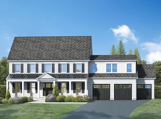 2 Penny Ln, Lexington, MA 02421