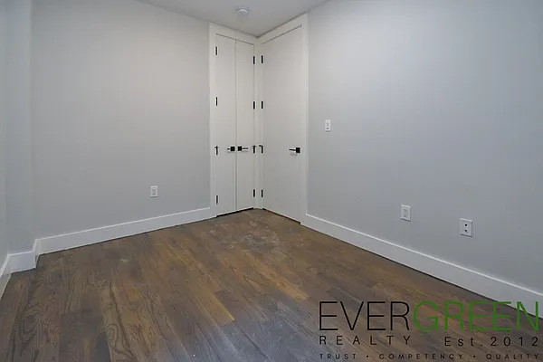 Rented by ERNY LLC | media 5