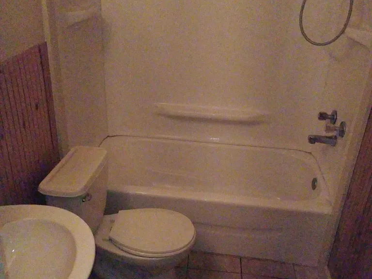 Bath with Tub/Shower combo