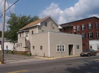 208 Main St #1R, Athol, MA 01331