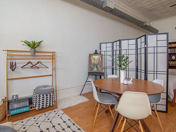 5th image of 116 E Chandler St #1