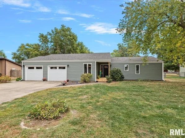 1218 Frisina St, Pawnee, IL 62558