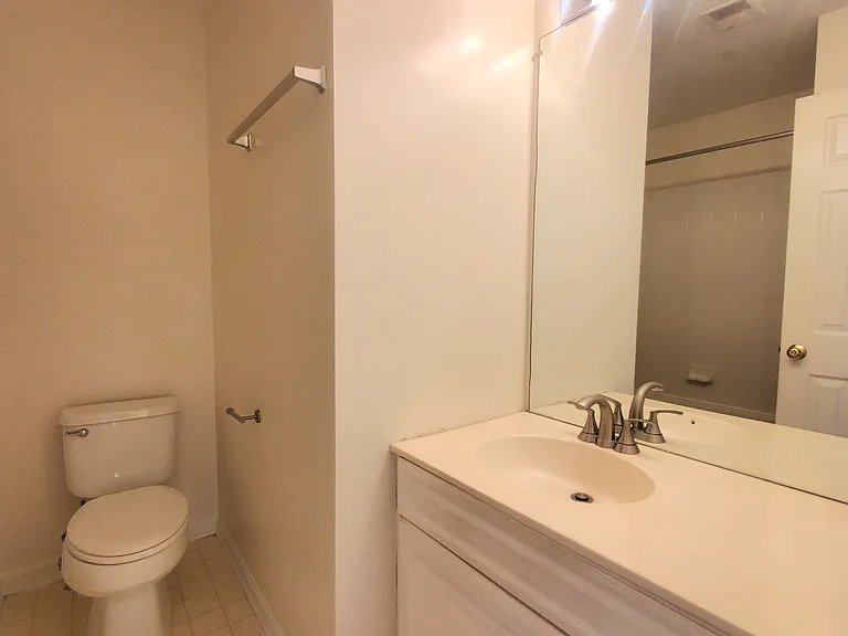 6030 Lincolnia Rd — Photo 17