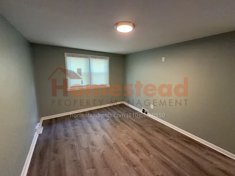 1340 Adair Rd — Photo 29