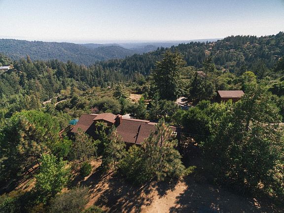 3rd image of 27525 Havenhill Ln