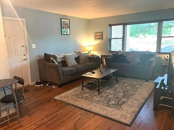 2nd image of 2444 W 111th St APT 1B