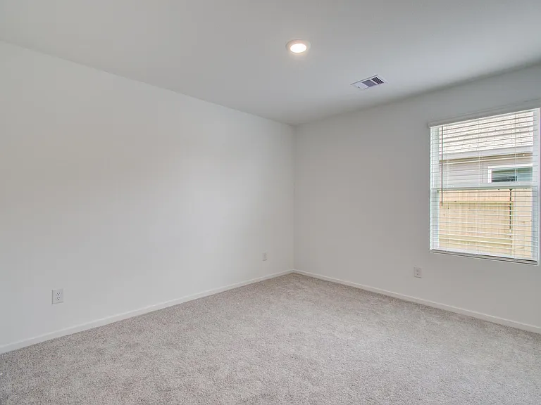 18054 Le Gotte Ln — Photo 5