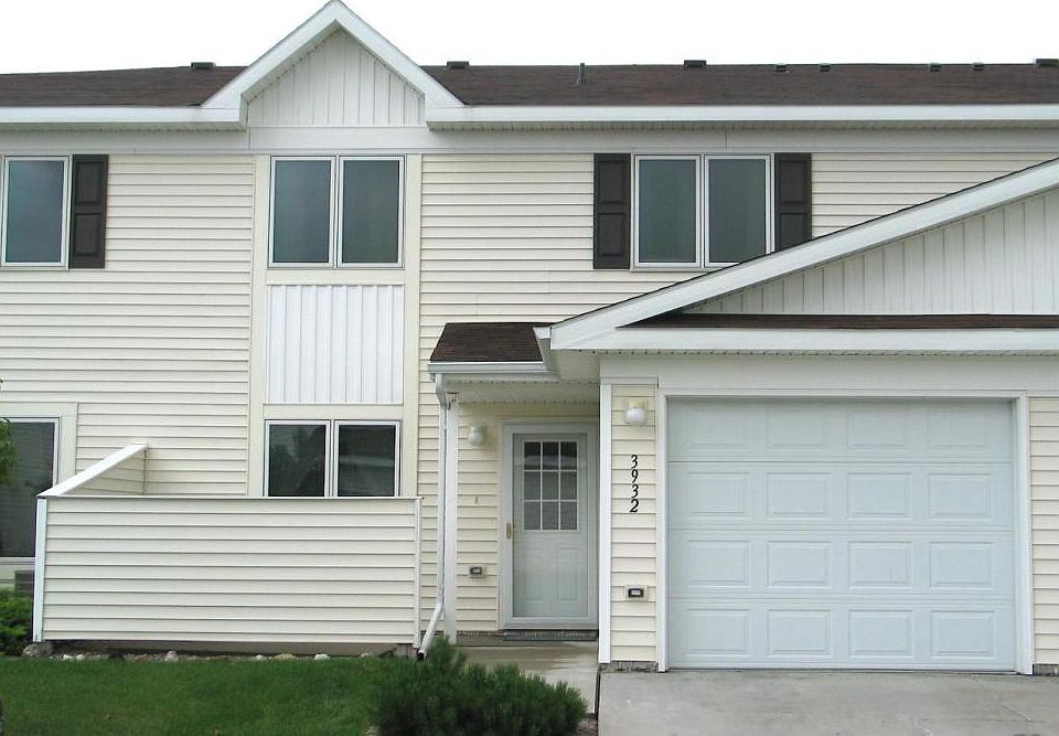 1st image of 3932 Meadow Brook Ct