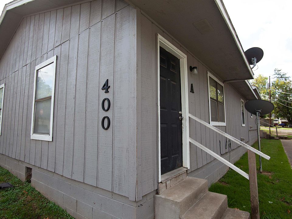 1st image of 400 W 35th St #B
