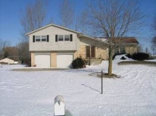 1722 Valley Rd, West Bend, WI 53090