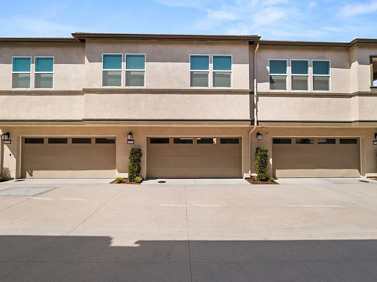 32461 Brunello Way — Photo 22
