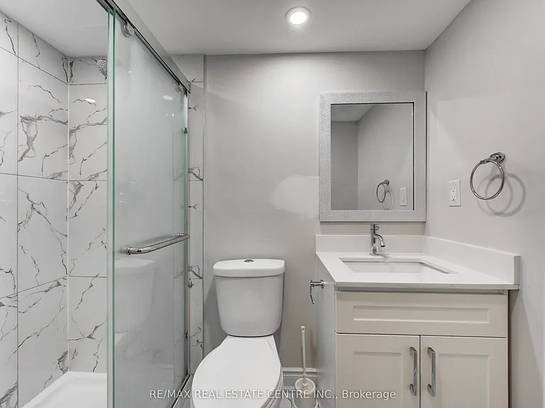 5 Tulip Dr — Photo 39