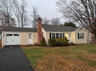 43 Briar Ln, Berlin, CT 06037