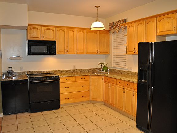 5th image of 525 County Road 375