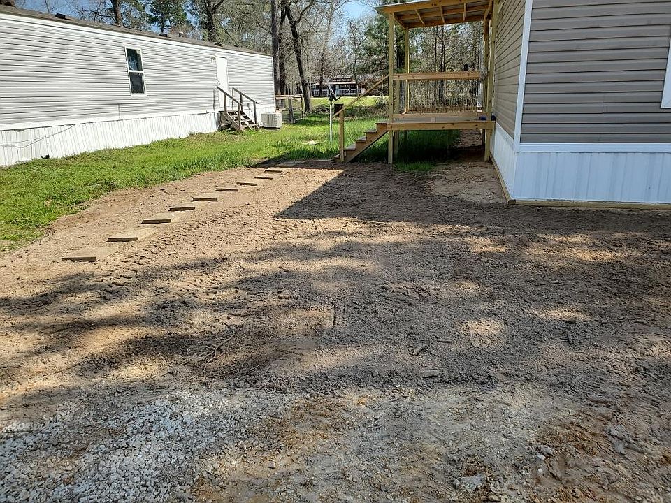 1st image of 411 Antigua Dr