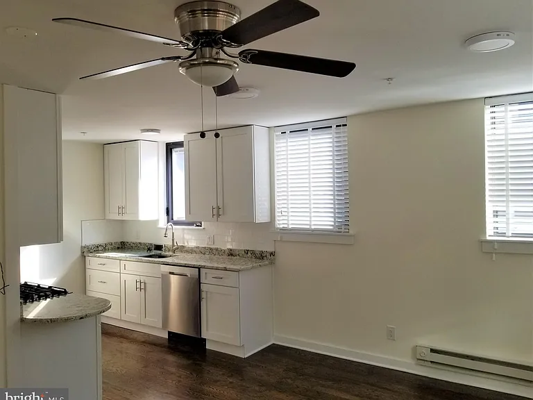 600 Addison St #1A — Photo 4