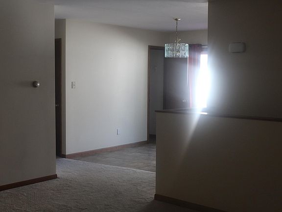5th image of 1317 E Ashman St