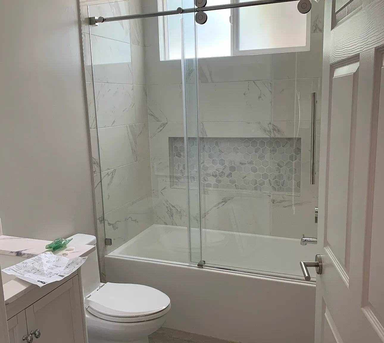 2 bed, 1250 sqft, $3,500 — Photo 2