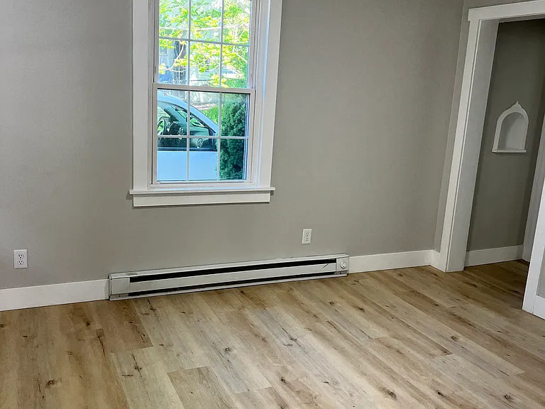 681 Fayette St — Photo 3