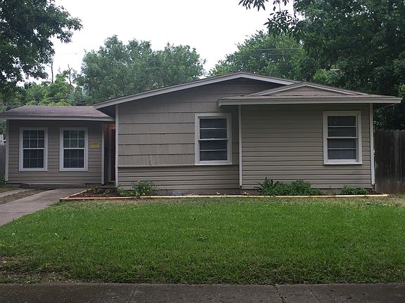 3rd image of 2537 Bluffton Dr
