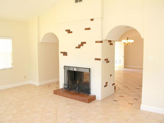 3rd image of 1922 Taylor Ave