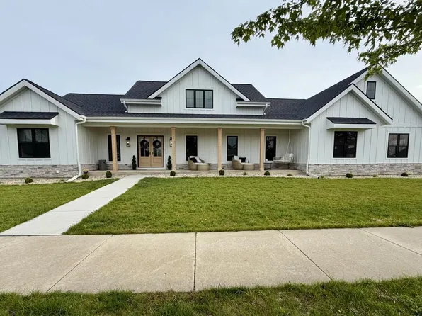 7710 Larkspur Lane, Deforest, WI 53532
