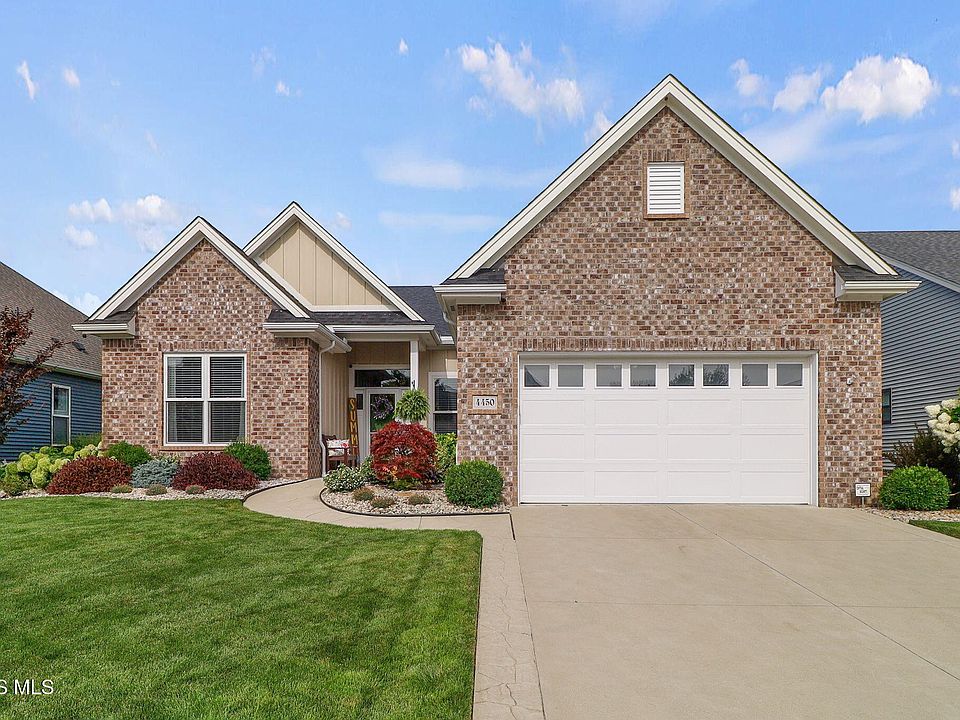 1st image of 4450 Post Office Cir