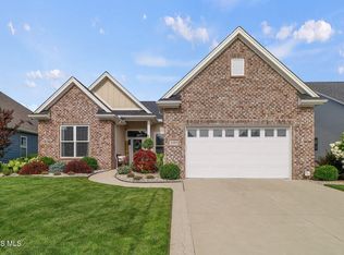 4450 Post Office Cir, Maumee, OH 43537