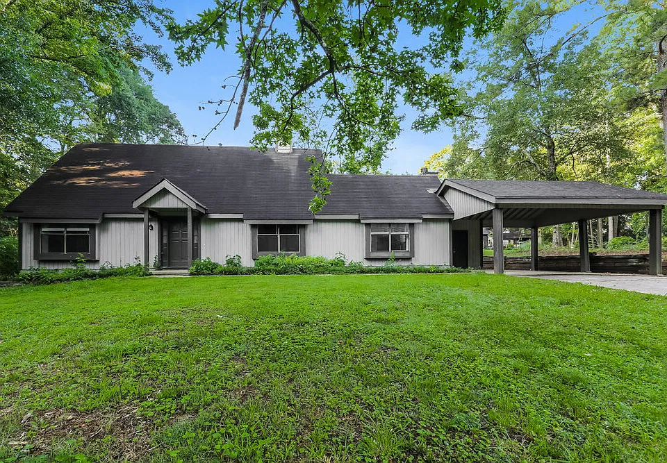 114 Valley Rd
