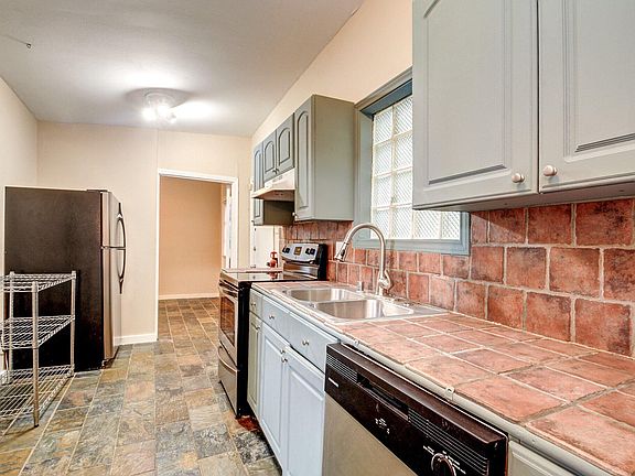 3rd image of 5311 Palmetto St