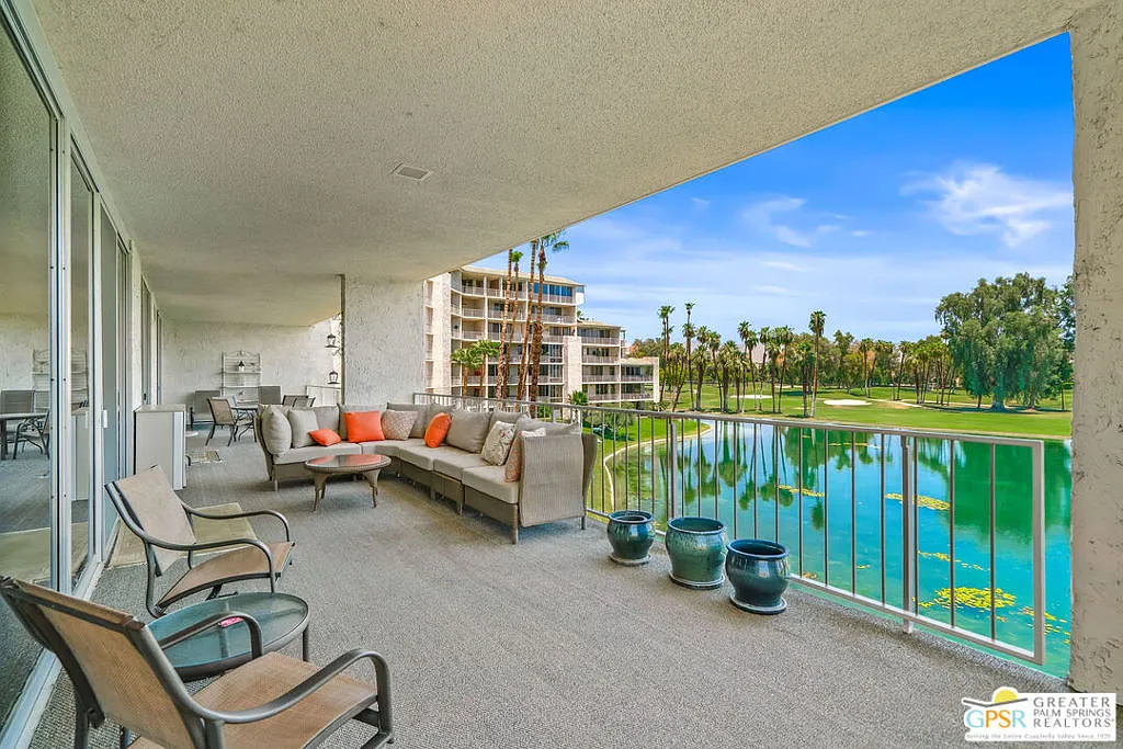 2 bed, 1855 sqft, $4,250 — Photo 1
