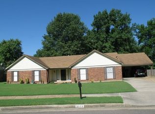 3075 Belle Tower Rd, Memphis, TN 38115