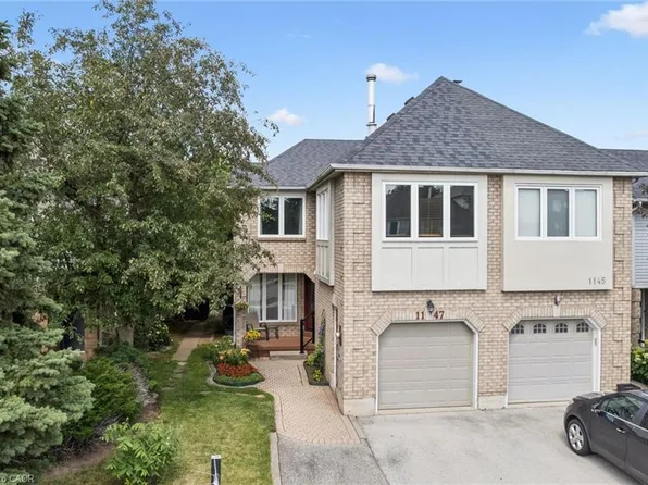 1147 Leewood Dr, Oakville, ON L6M 3B7