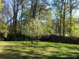 635 Willivee Dr, Decatur, GA 30033